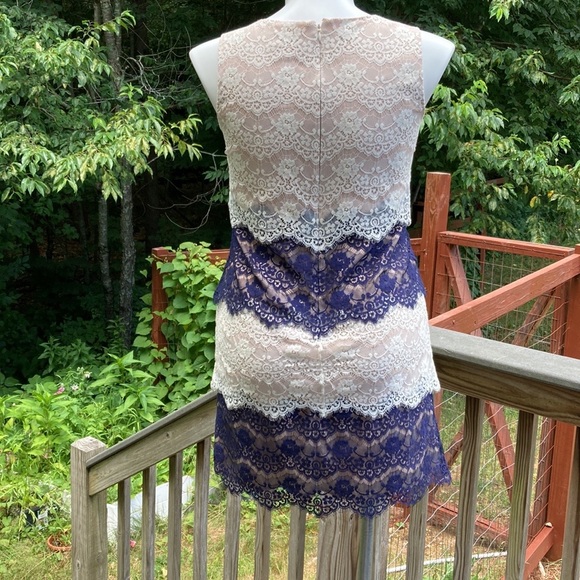 Jessica Simpson white and navy layered lace over nude dress size 10 - Picture 7 of 11
